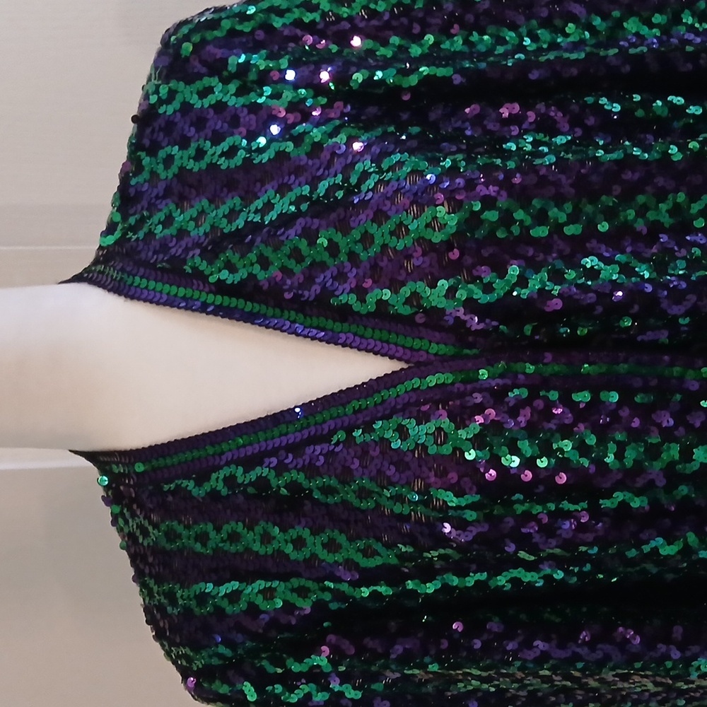 Seqin Jacket - Picture 2 of 5